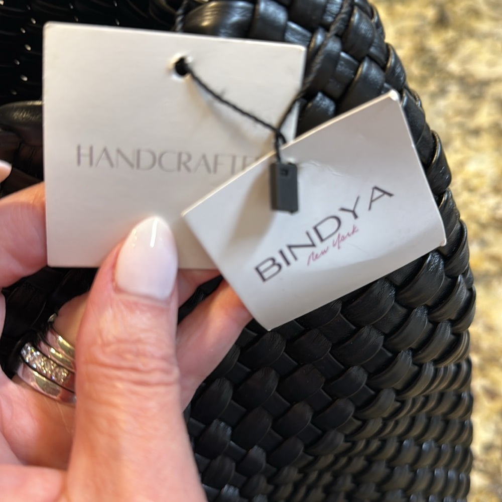 Bindya Black Woven Tote Bag with Pouch - Picture 10 of 10